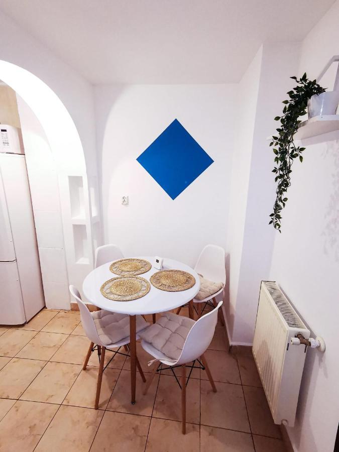 105500 Apartment Buşteni Екстериор снимка